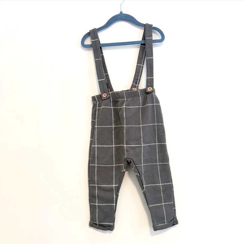 Zara joggers with suspenders 12-18 months
